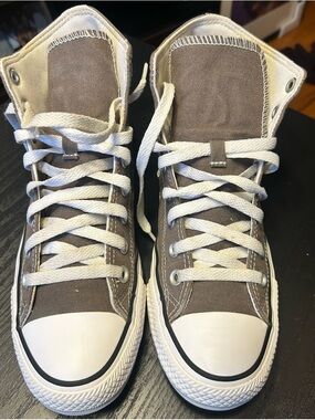 Converse White Canvas High-Top Sneakers size 7.5M/9.5W